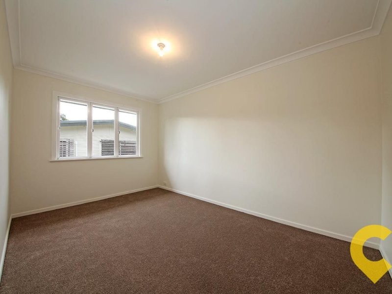 11 Greil Street, Brighton QLD 4017