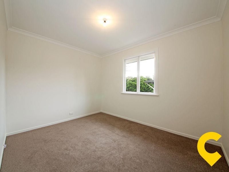 11 Greil Street, Brighton QLD 4017