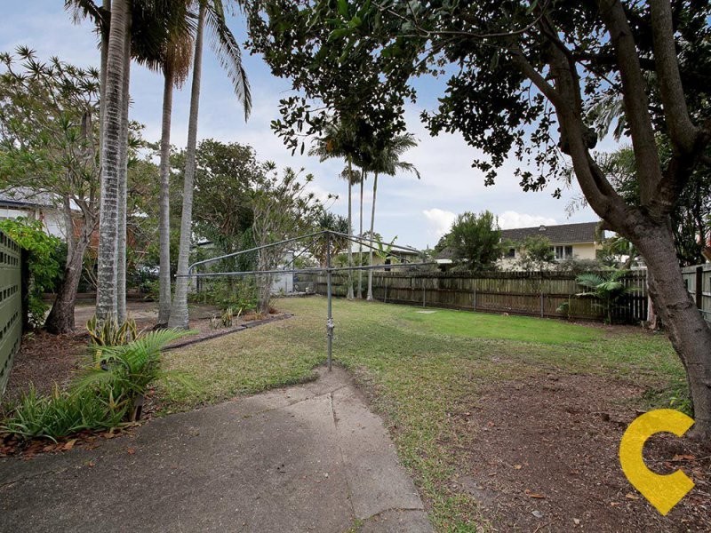 11 Greil Street, Brighton QLD 4017