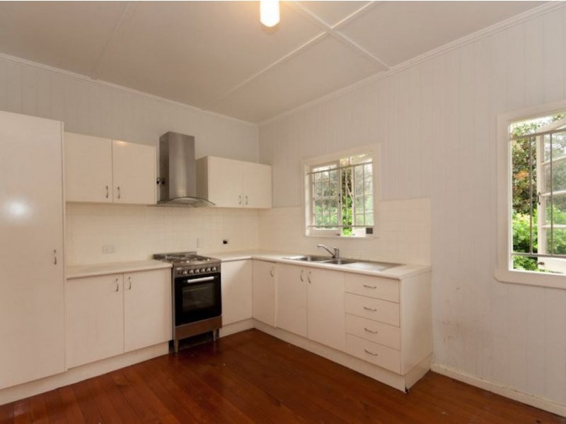 169 South Pine Road, Enoggera QLD 4051