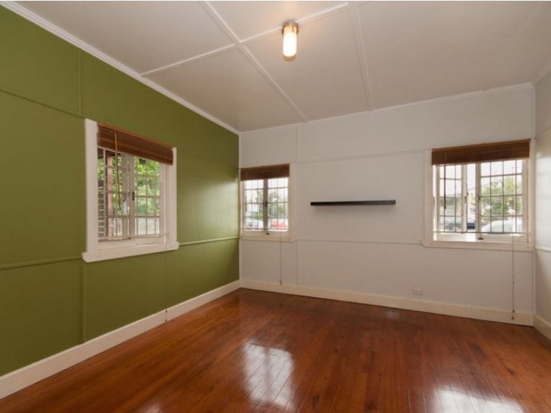 169 South Pine Road, Enoggera QLD 4051