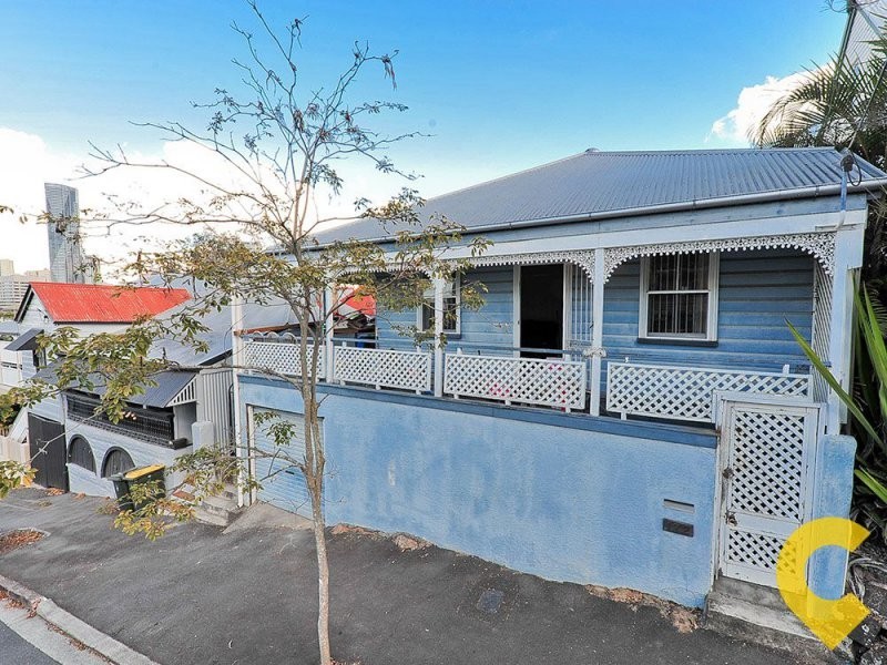 172 Kennigo Street, Spring Hill QLD 4000