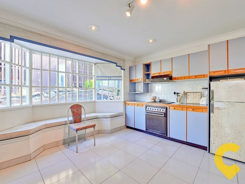 172 Kennigo Street, Spring Hill QLD 4000