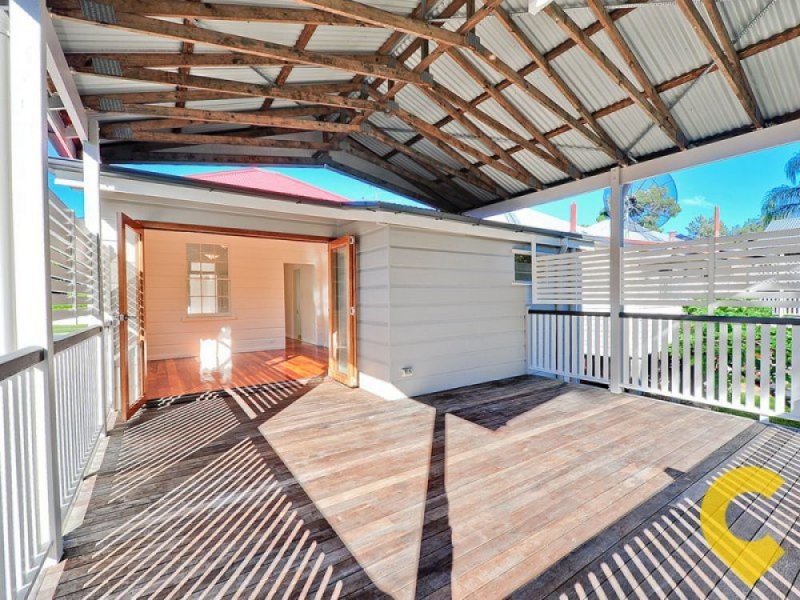 13 Victoria Street, Red Hill QLD 4059