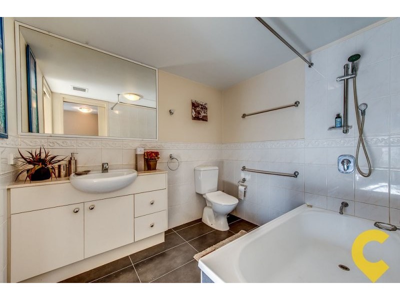 84/5 Chasely St, Auchenflower QLD 4066