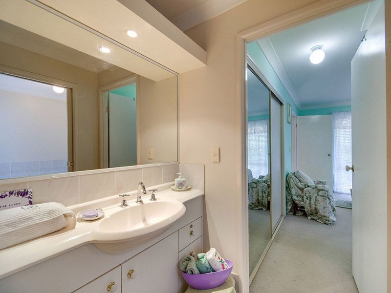 15 Fallow Street, Chermside West QLD 4032