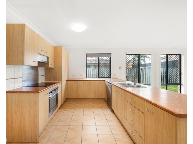 25 Village Way, Bracken Ridge QLD 4017