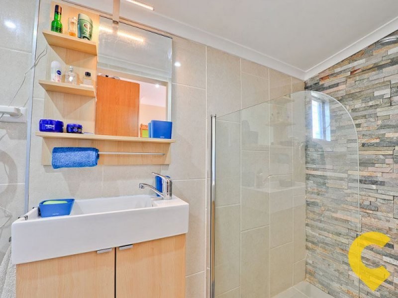 58 Frodsham Street, Albion QLD 4010