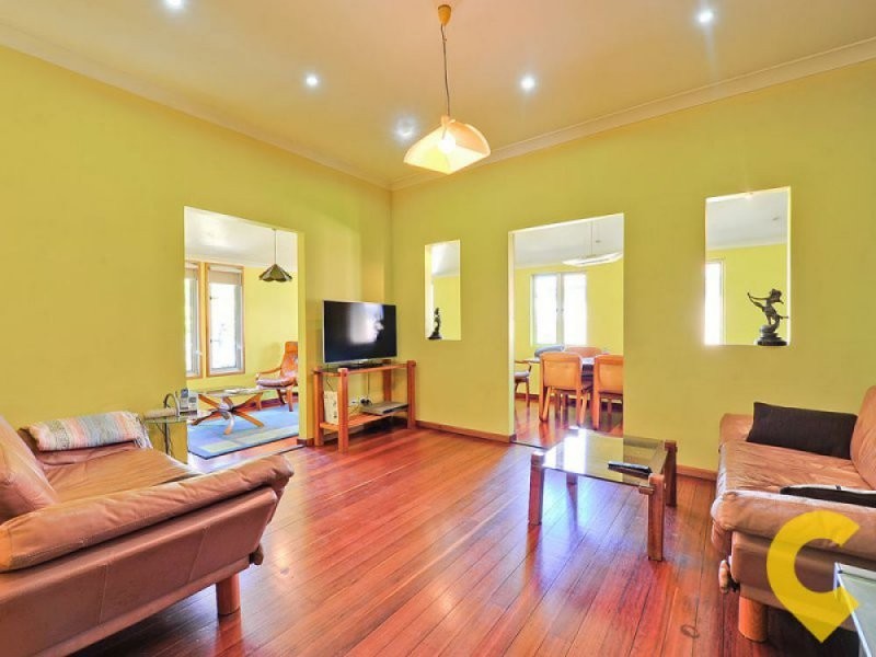 58 Frodsham Street, Albion QLD 4010