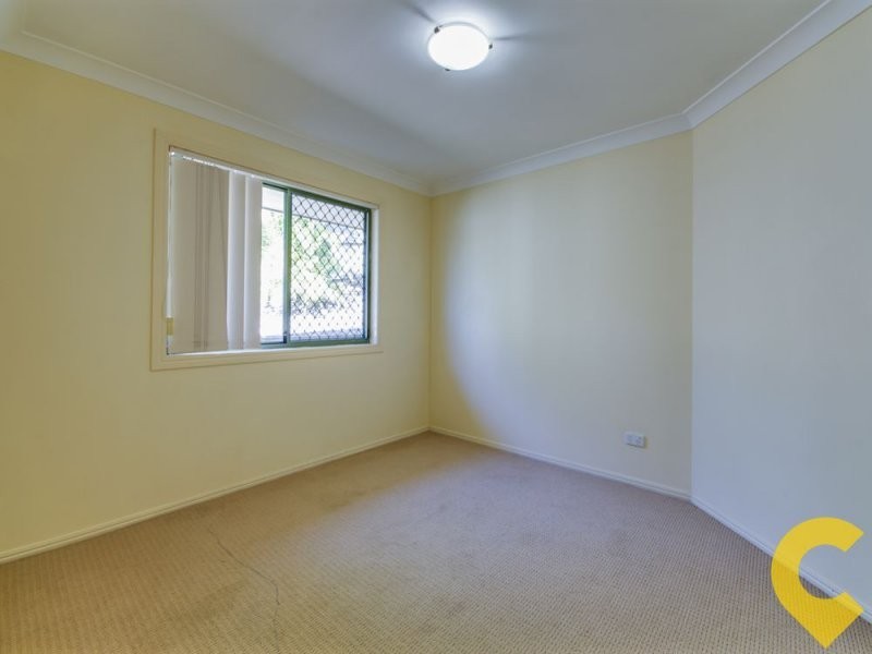 11 Emperor Court, Kallangur QLD 4503