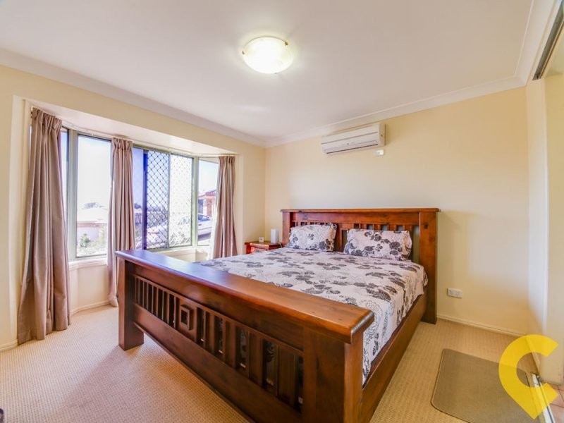 11 Emperor Court, Kallangur QLD 4503