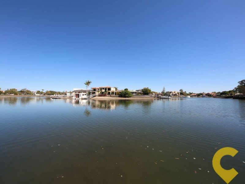 1/22 Back Street, Biggera Waters QLD 4216