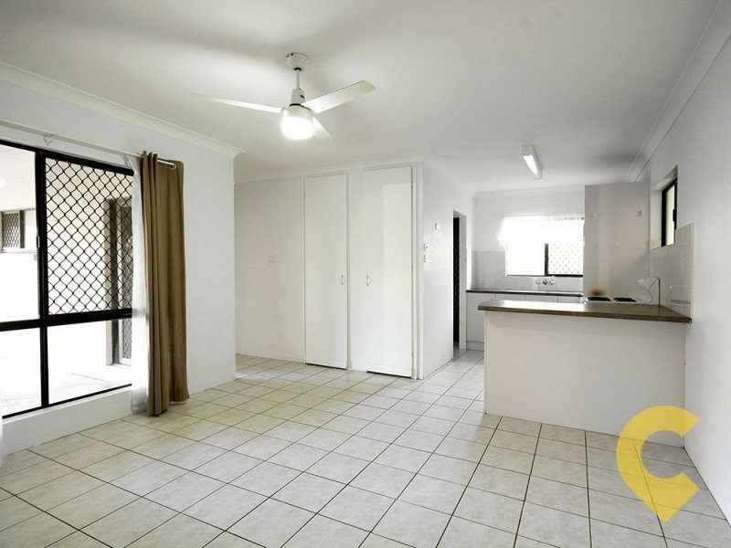 1/36 Lapoinya Crescent, Warana QLD 4575