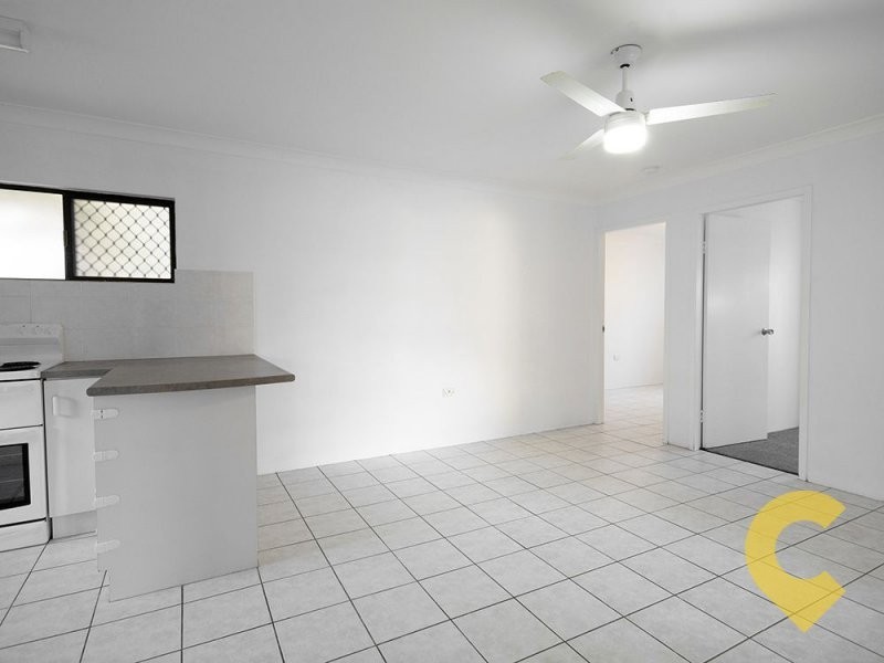 1/36 Lapoinya Crescent, Warana QLD 4575