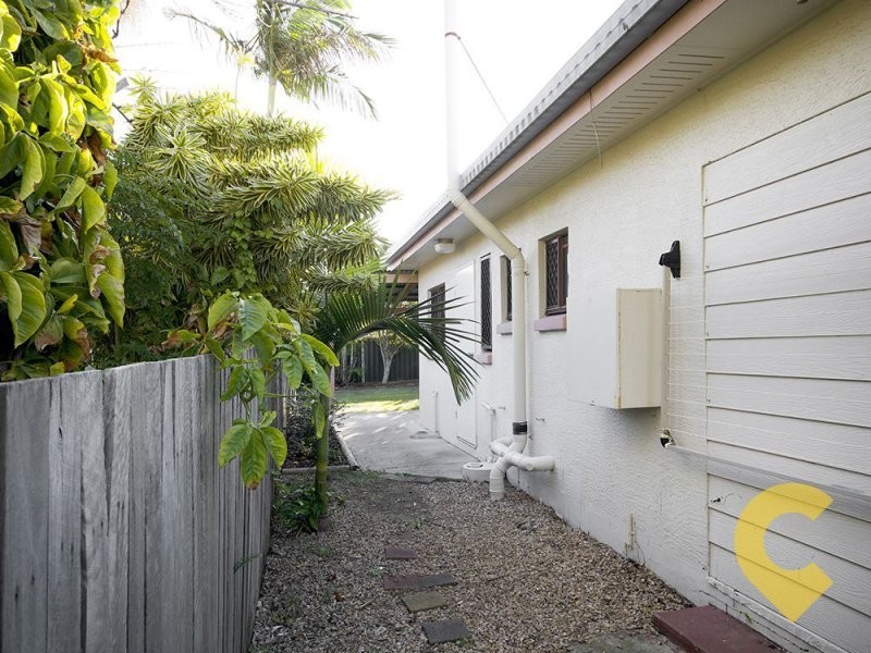 1/36 Lapoinya Crescent, Warana QLD 4575