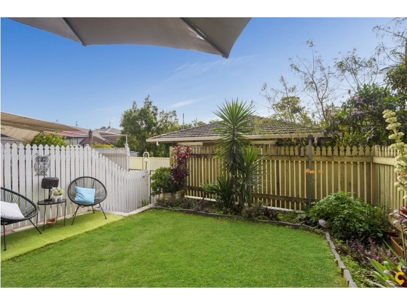 2/137 Olearia Street, Everton Hills QLD 4053