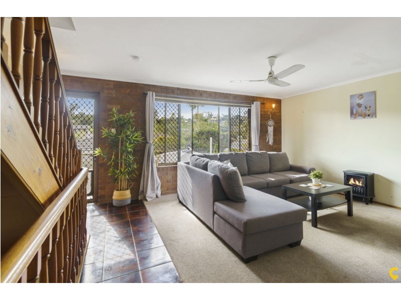 2/137 Olearia Street, Everton Hills QLD 4053