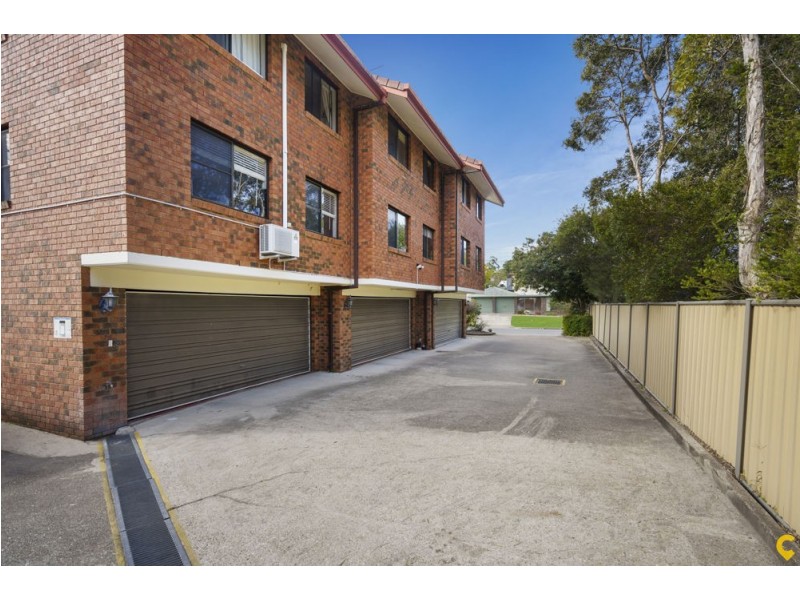 2/137 Olearia Street, Everton Hills QLD 4053