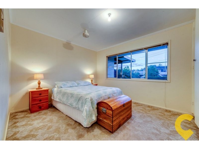 15 Eurobin Crescent, Ferny Hills QLD 4055