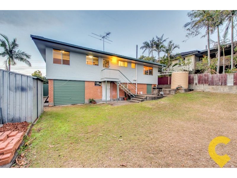 15 Eurobin Crescent, Ferny Hills QLD 4055