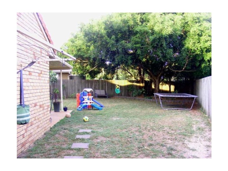 3 Beaverbrook Circuit, Sippy Downs QLD 4556