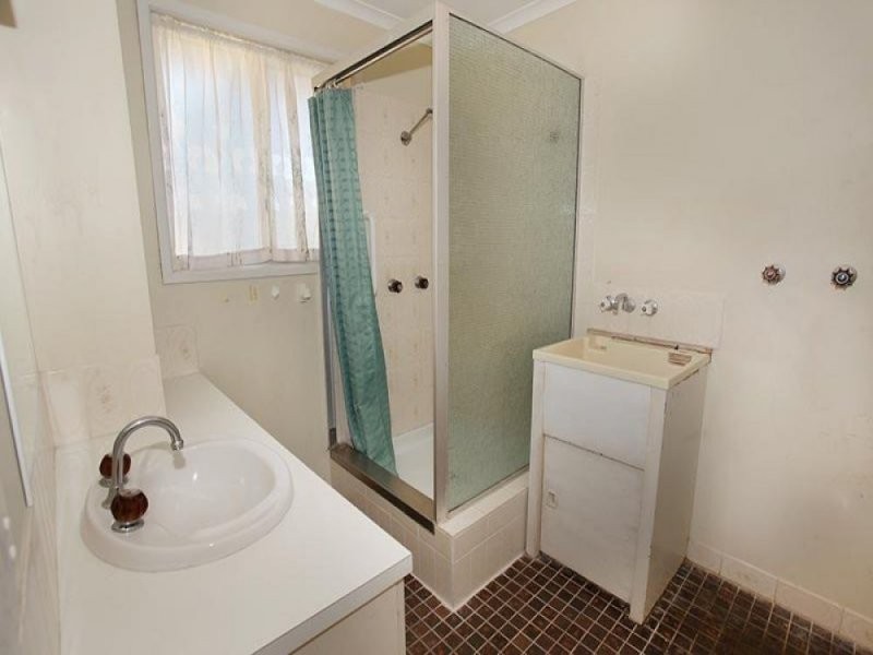 4/12 Akeringa Place, Mooloolaba QLD 4557