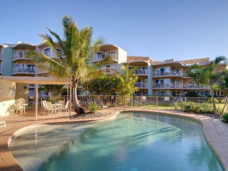 Unit 5 ‘Surfside On The Beach’ 145 Lowanna Drive, Buddina QLD 4575