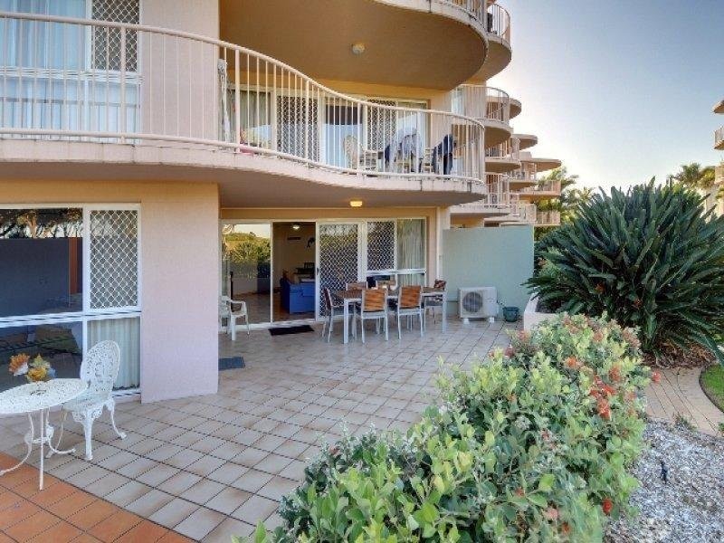 Unit 5 ‘Surfside On The Beach’ 145 Lowanna Drive, Buddina QLD 4575