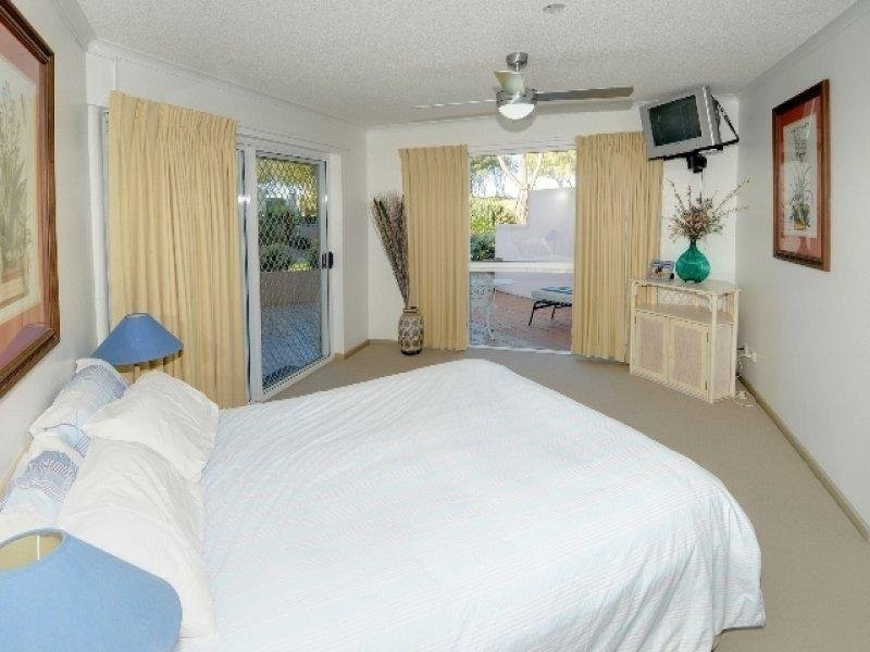 Unit 5 ‘Surfside On The Beach’ 145 Lowanna Drive, Buddina QLD 4575