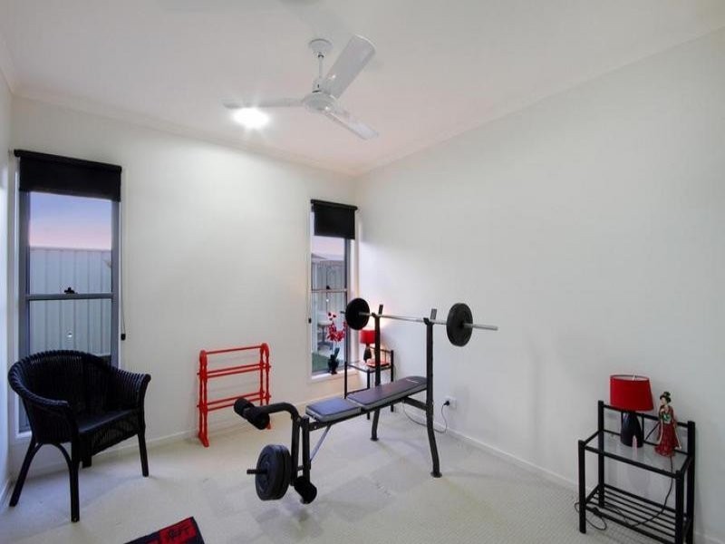 9 Nevis Court, Kawana Island QLD 4575