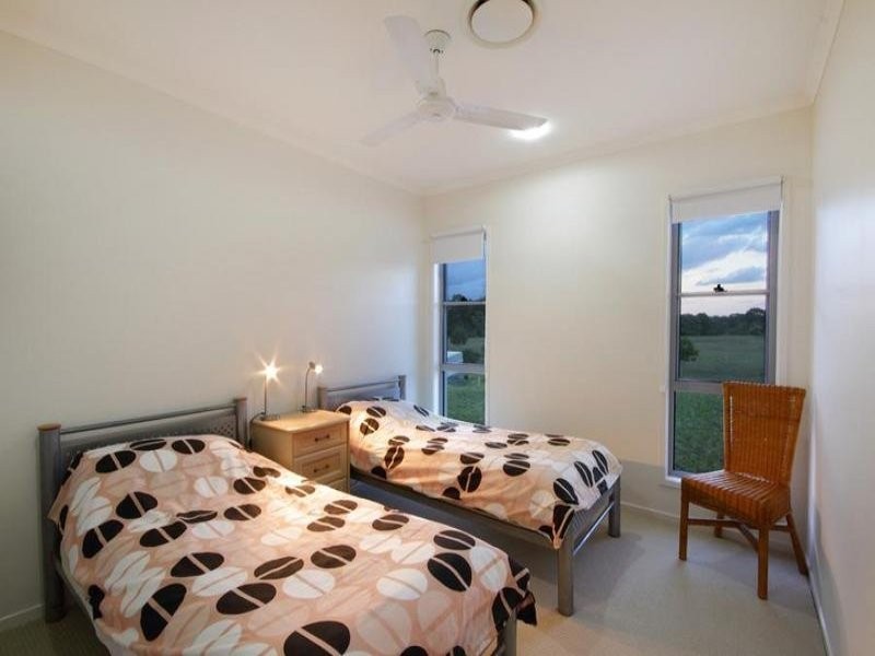 9 Nevis Court, Kawana Island QLD 4575