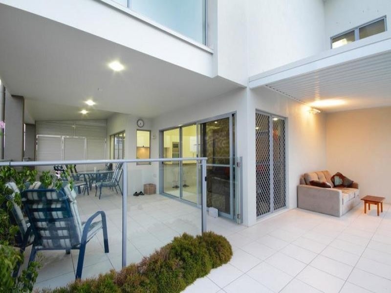 9 Nevis Court, Kawana Island QLD 4575