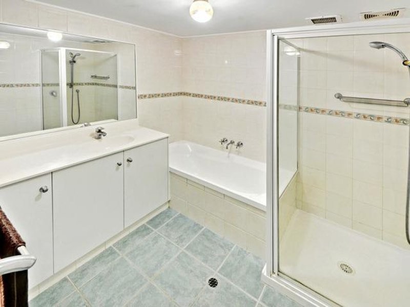 Unit 6 ‘Deepwater Apartments’ 15-17 Woomba Place, Mooloolaba QLD 4557