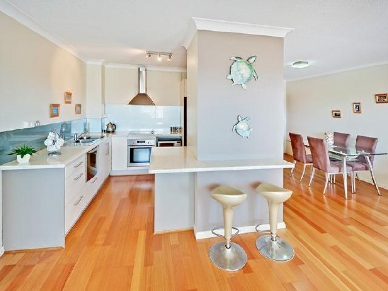 Unit 6 ‘Deepwater Apartments’ 15-17 Woomba Place, Mooloolaba QLD 4557