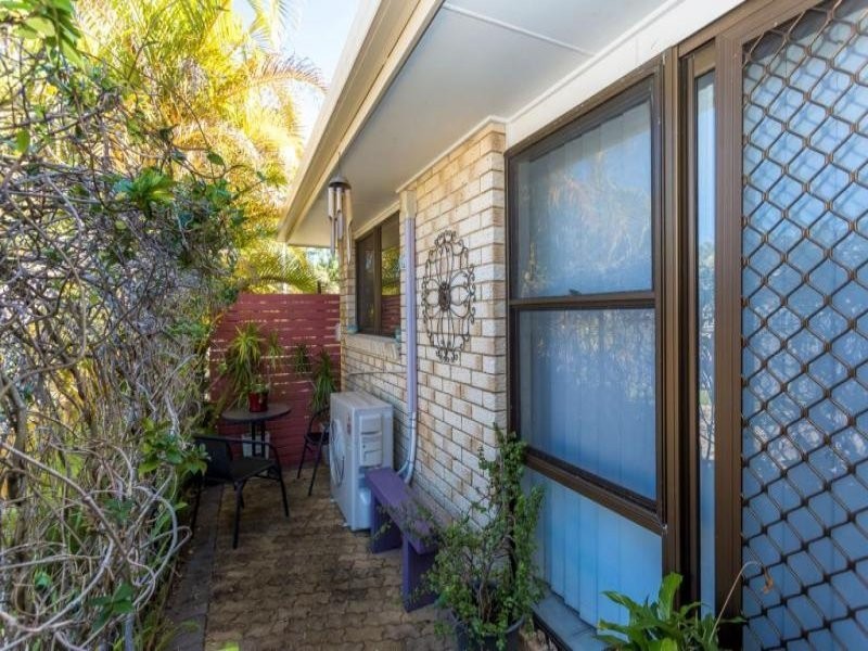 Unit 1 ‘Costa Del Rose’ 106 Amarina Avenue, Mooloolaba QLD 4557