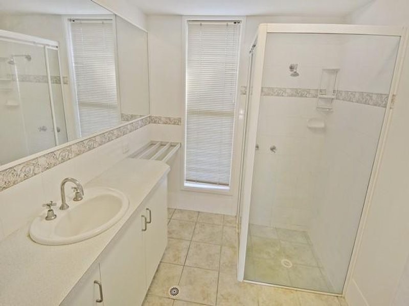 5 Teasel Court, Mountain Creek QLD 4557