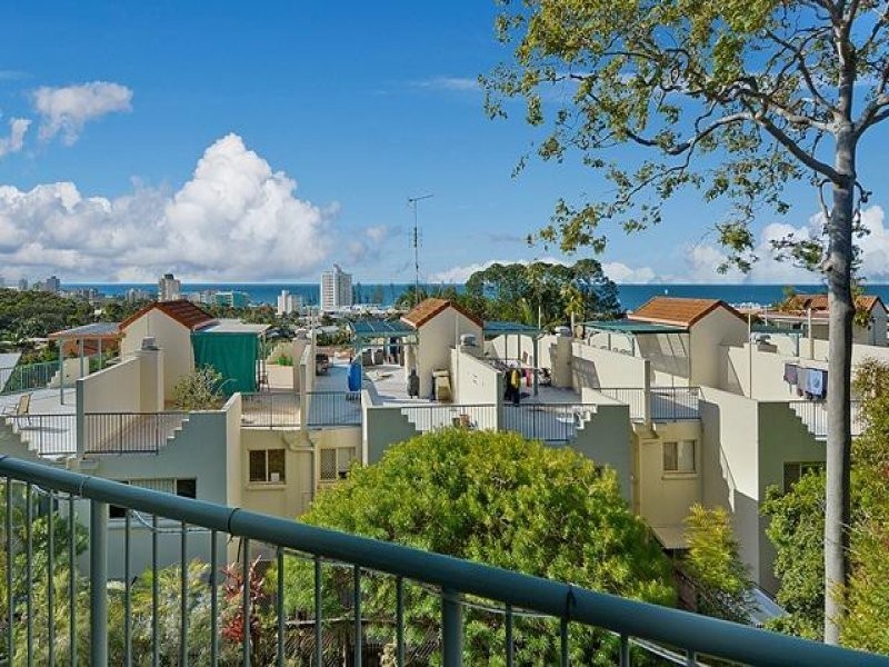 Unit 3 & 4 ‘Coel Na Mara’ 124 Buderim Avenue, Alexandra Headland QLD 4572