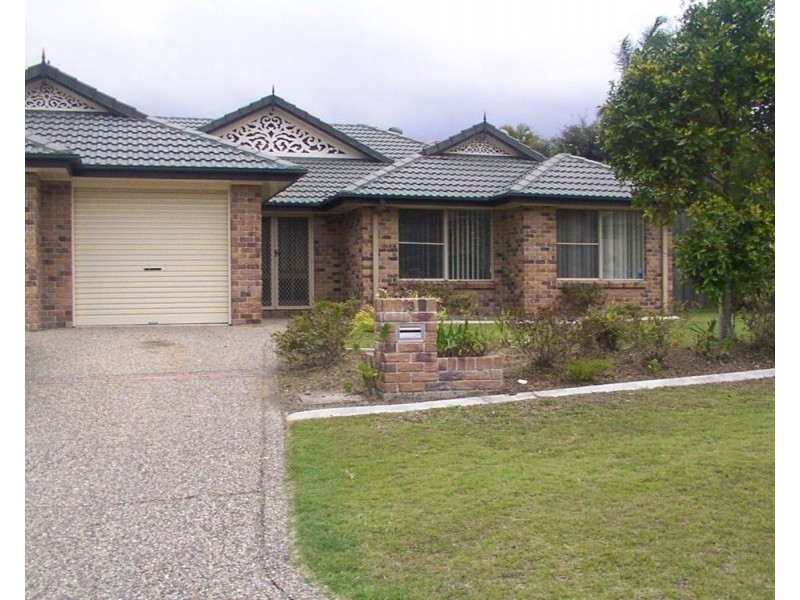 3 Fiddle Court, Arana Hills QLD 4054