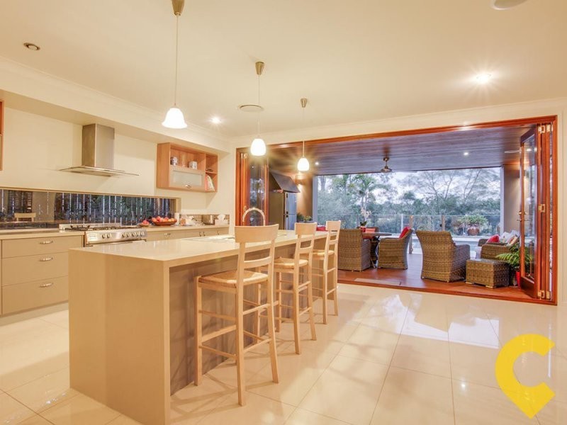 5 Nicklaus Parade, North Lakes QLD 4509