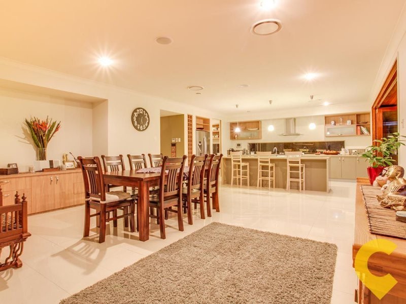 5 Nicklaus Parade, North Lakes QLD 4509
