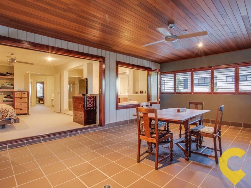 5 Nicklaus Parade, North Lakes QLD 4509