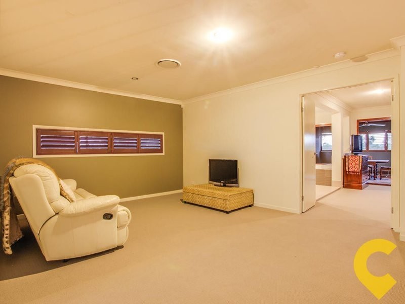5 Nicklaus Parade, North Lakes QLD 4509