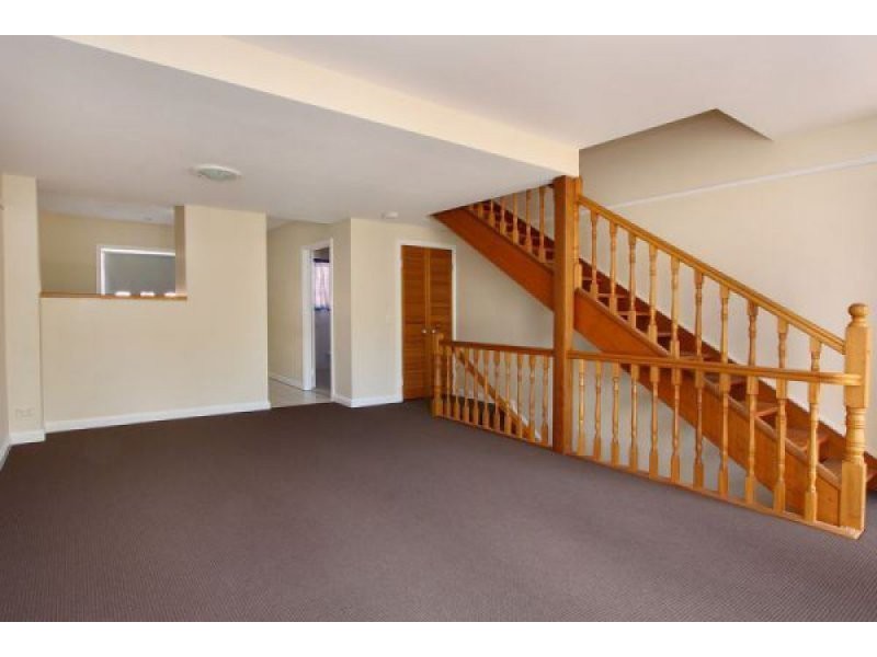 2/63 Montpelier Street, Clayfield QLD 4011