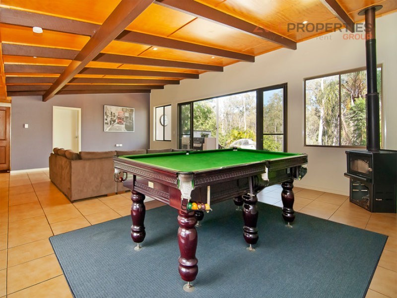 230 Forestdale Drive, Forestdale QLD 4118