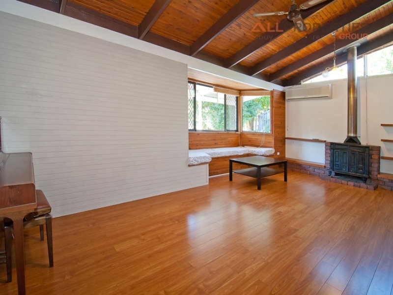 230 Forestdale Drive, Forestdale QLD 4118