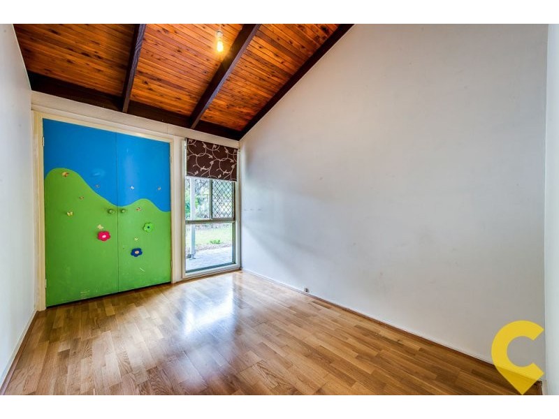 230 Forestdale Drive, Forestdale QLD 4118