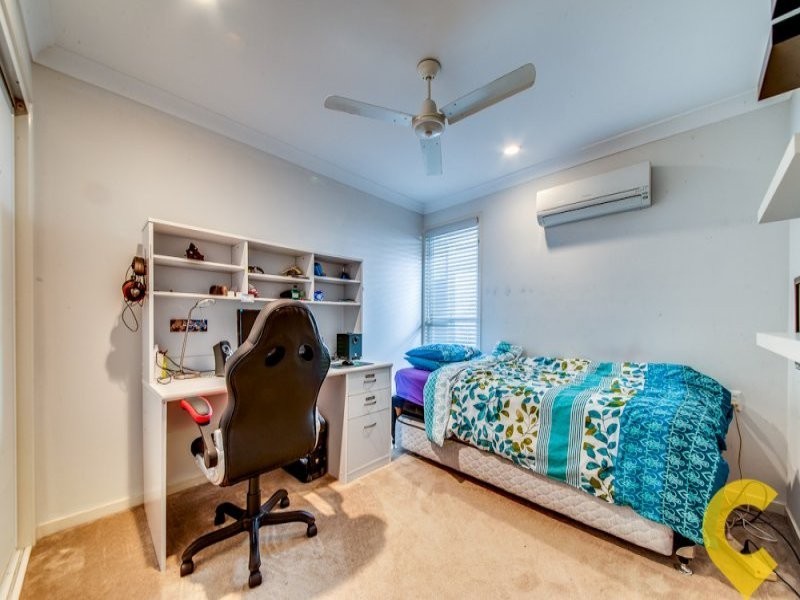 38 Summit Drive, Springfield Lakes QLD 4300