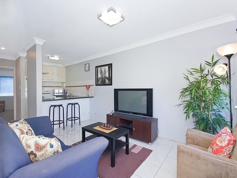 7/16 Booth Street, Toowong QLD 4066