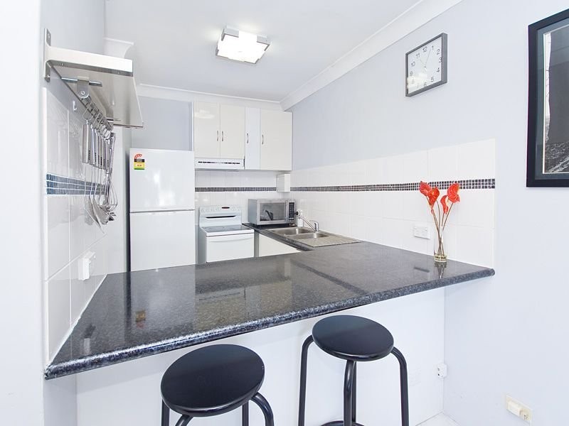 7/16 Booth Street, Toowong QLD 4066