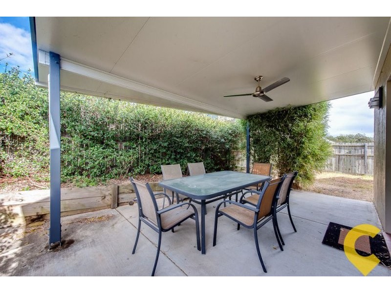 32 Emerald Cresent, Springfield QLD 4300